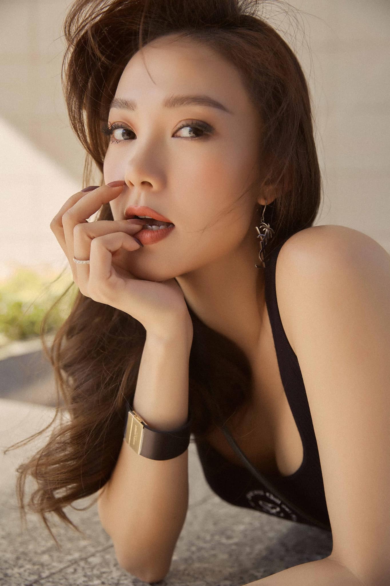 Minh Hằng – Năng Lượng Của Biểu Tượng Giải Trí